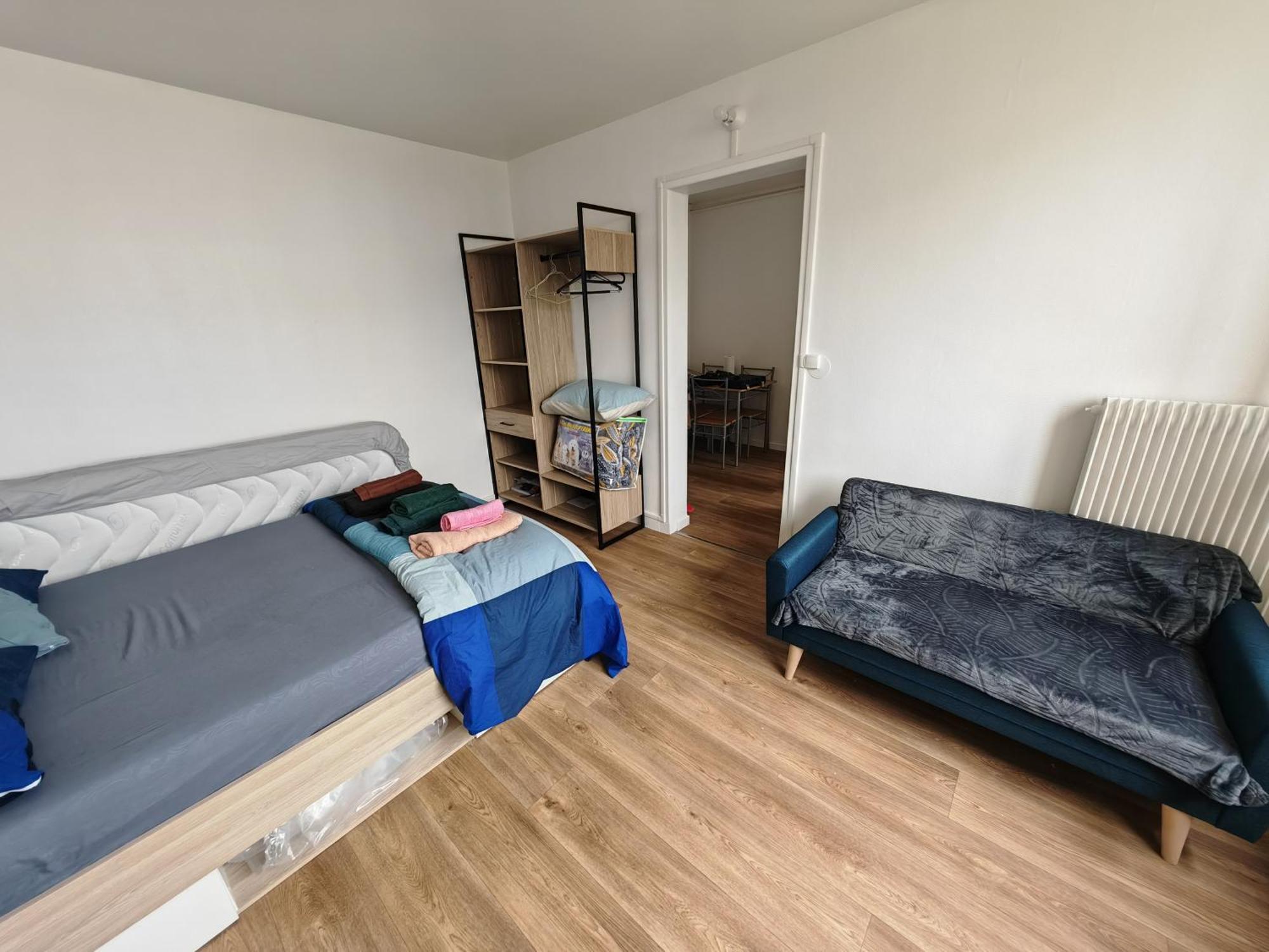 Appartement F1 Equipe Avec Ascenseur, Parking Et Pres Des Transports à Argenteuil Extérieur photo